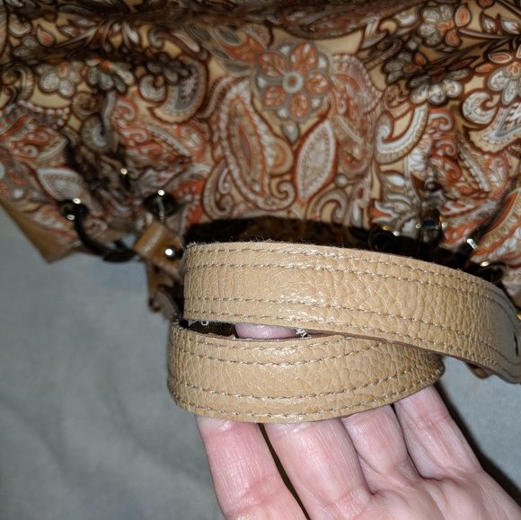 G.U.C Small Kathy Van Zeeland Bag - Picture 7 of 8